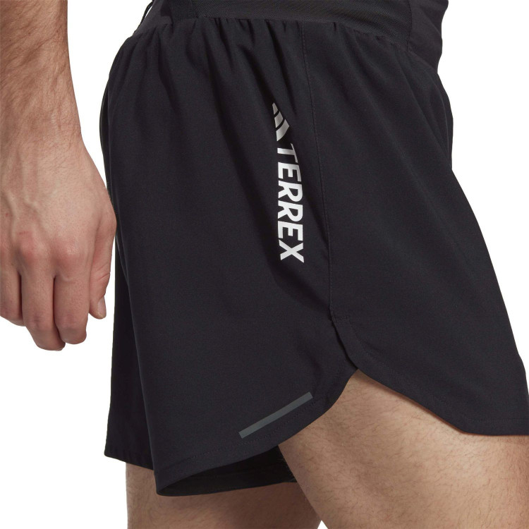 ADIDAS TERREX AGR SHORT LAT. DER. MODELO, ARISTARUN
