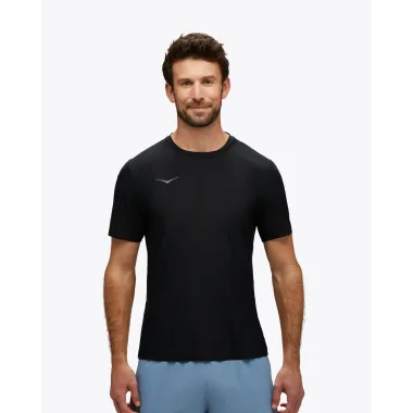 HOKA AIROLITE CAMISETA MANGA CORTA HOMBRE NEGRO PORTADA,ARISTARUN