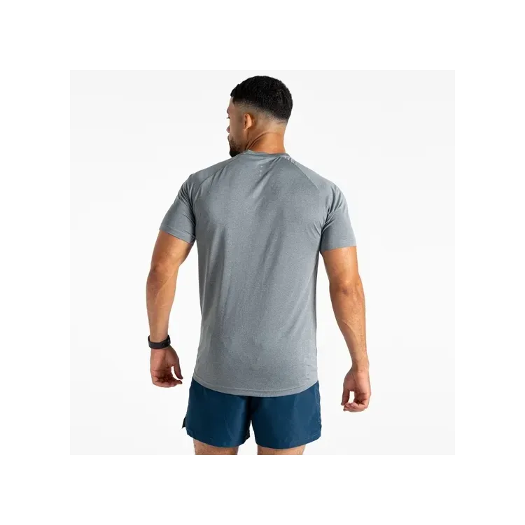 DARE 2B CAMISETA MANGA CORTA ACCELERATE TEE GRIS HOMBRE TRASERA,ARISTARUN
