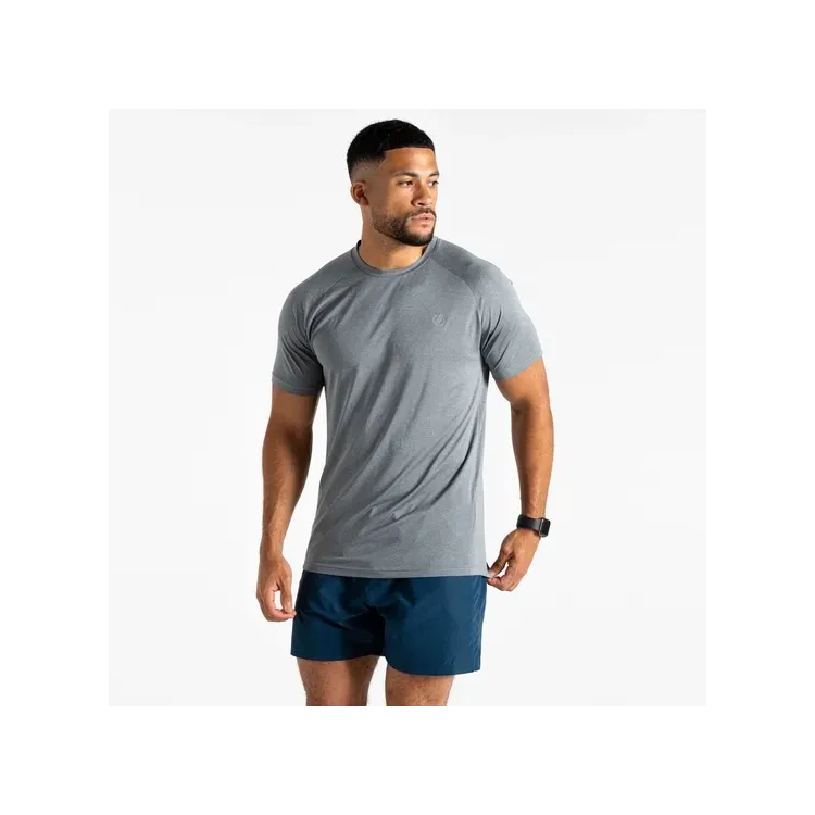 DARE 2B CAMISETA MANGA CORTA ACCELERATE TEE GRIS HOMBRE PORTADA,ARISTARUN