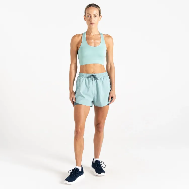 DARE2B PANTALON CORTO SPRINT UP SHORTS MUJER ACUA FRONTAL,ARISTARUN