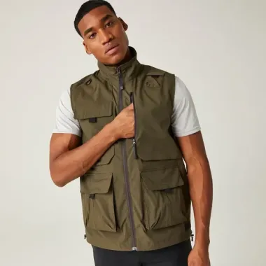 REGATTA CHALECO TRAVEL VERDE HOMBRE PORTADA,ARISTARUN