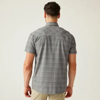 REGATTA CAMISA TRAVEL PACKAWAY GRIS HOMBRE TRASERA,ARISTARUN