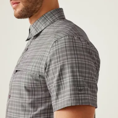 REGATTA CAMISA TRAVEL PACKAWAY GRIS HOMBRE LATERAL,ARISTARUN