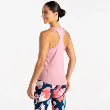 DARE2B MODERNIZE II VEST CAMISETA TIRANTES MUJER ESPALDA MODELO, ARISTARUN