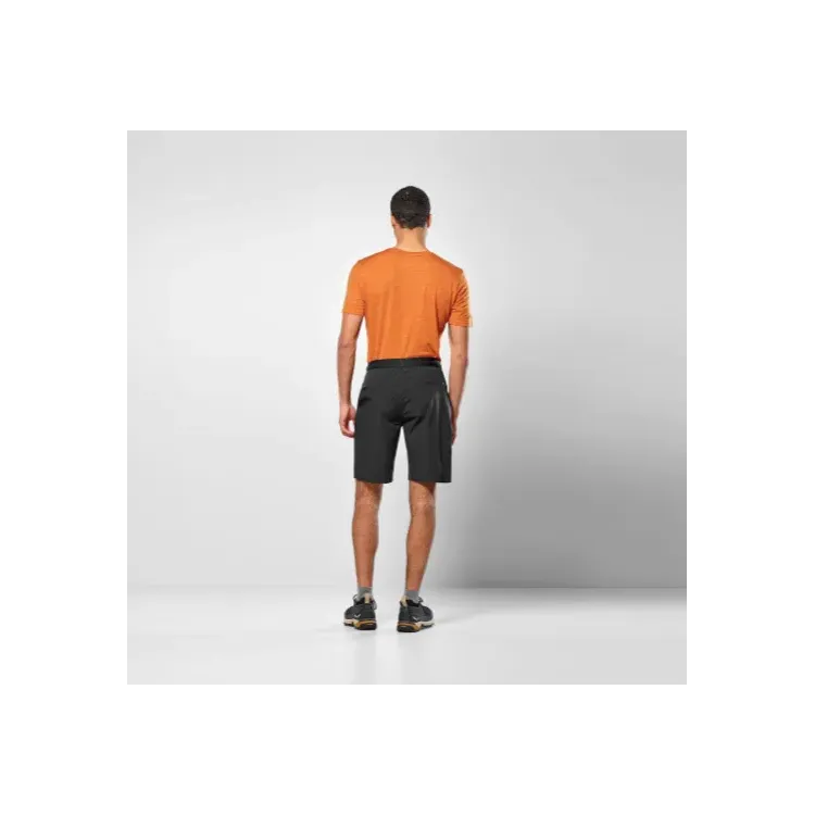 SALEWA PUEZ 4 PANTALÓN CORTO SENDERISMO HOMBRE NEGRO VISTA TRASERA,ARISTARUN