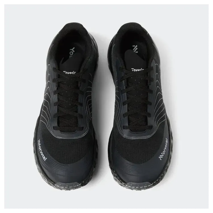 NNORMAL TOMIR 2.0 BLACK ZAPÀTILLAS TRAIL RUNNING UNISEX VISTA SUPERIOR,ARISTARUN