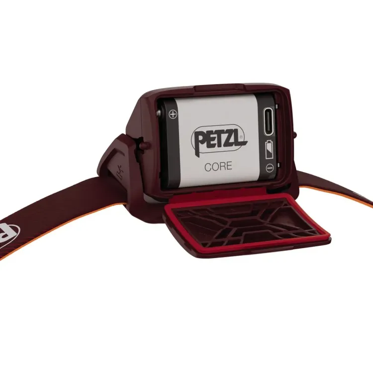 PETZL ACTIK CORE AZUL FRONTAL 625 VISTA BATERIA,ARISTARUN