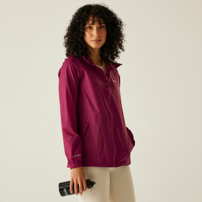 REGATTA PACK-IT III CHAQUETA IMPERMEABLE MUJER MODELO FRENTE, ARISTARUN