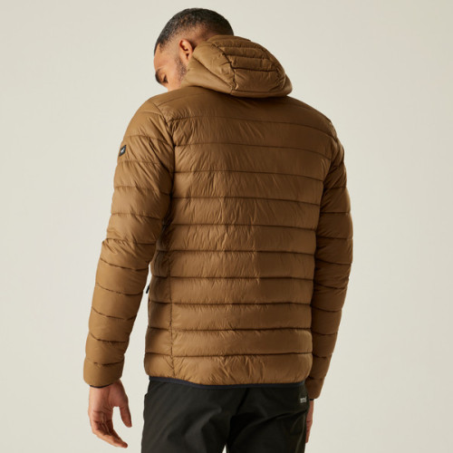 REGATTA MARIZION MARRON CHAQUETA ACOLCHADA HOMBRE MODELO ESPALDA, ARISTARUN