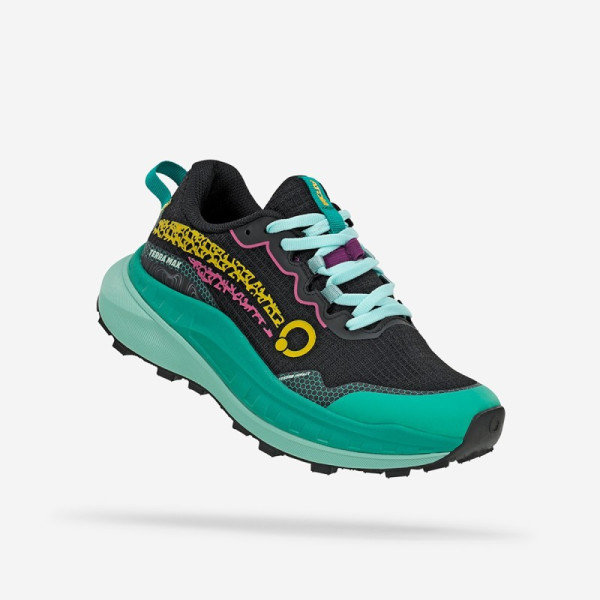 ATOM TERRA MAX NEGRO AZUL ZAPATILLAS TRAIL MUJER VISTA LATERAL,ARISTARUN