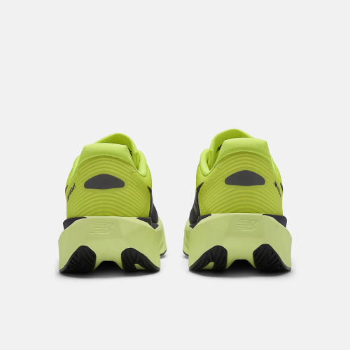 NEW BALANCE FUELCELL REBEL v5 ZAPATILLAS RUNNING ASFALTO HOMBRE AMARILLO VISTA ANTERIOR,ARISTARUN