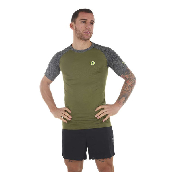 PIMIENTO NEGRO CAMSIETA TERMORREGULADORA VERDE MANGA CORTA UNISEX,ARISTARUN