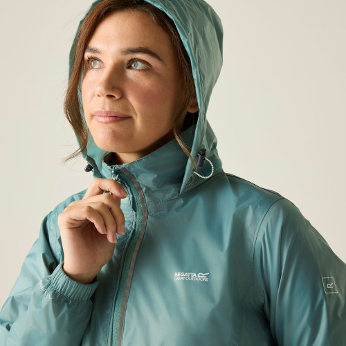 REGATTA CORINNE IV VERDE AGUA CHAQUETA IMPERMEABLE GORRO, ARISTARUN