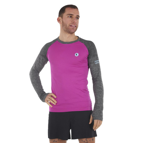PIMIENTO NEGRO CAMISETA TERMORREGULADORA MORADO GRIS VISTA FRONTAL HOMBRE, ARISTARUN