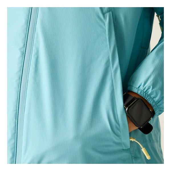 DARE 2B CHAQUETA IMPERMEABLE TORREK BREATHE EASY CELESTE MUJER VISTA BOLSILLO, ARISTARUN