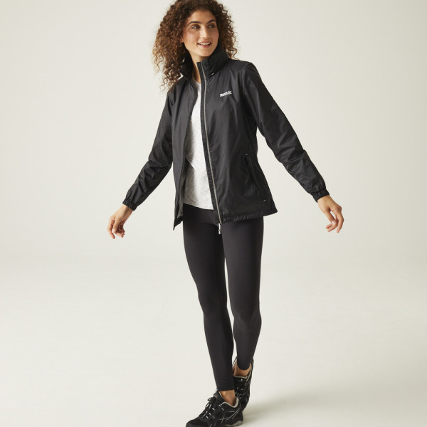 REGATTA CORINNE IV NEGRO CHAQUETA IMPERMEABLE VISTA FRONTAL3, ARISTARUN