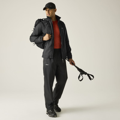 REGATTA LYLE IV  NEGRA CHAQUETA  IMPERMEABLE VISTA FRENTE, ARISTARUN 2