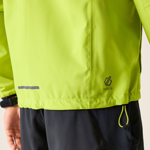 DARE2B ULTRALITE  VERDE LIMA CHAQUETA IMPERMEABLE HOMBRE VISTA TRASERA BAJA, ARISTARUN