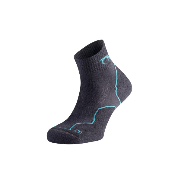 LURBEL TIERRA THREE GRIS OCURO AZUL CALCETINES TRAIL RUNNING VISTA DELANTERA, ARISTARUN
