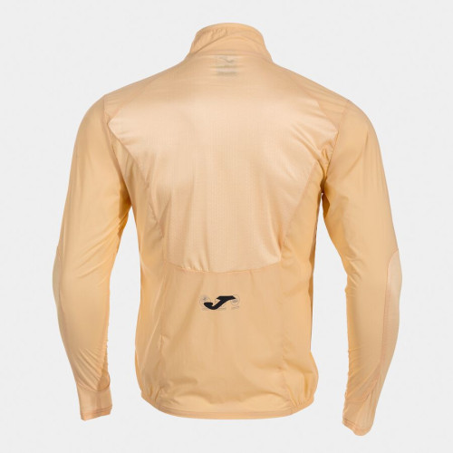 JOMA R-TRAIL NATURE MOSTAZA CORTAVIENTOS HOMBRE VISTA TRASERA, ARISTARUN