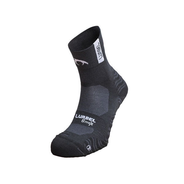 LURBEL STONE PRO FOUR MERREL NEGRO CALCETINES TRAIL VISTA FRONTAL, ARISTARUN
