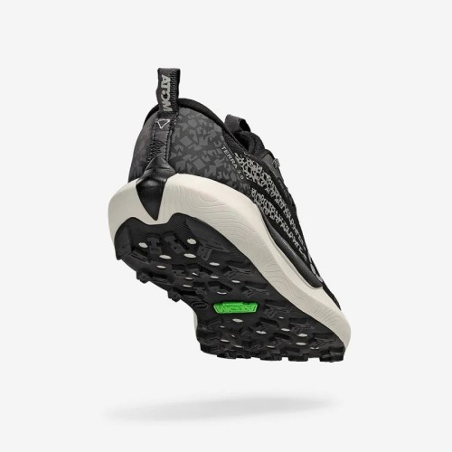 ATOM TERRA V3 BLACK TRAIL SHOES MEN
