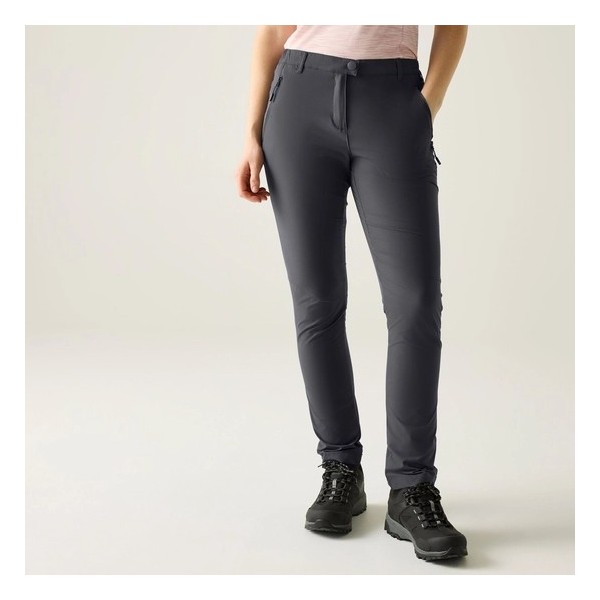 REGATTA HIGHTON II GRIS OSCURO PANTALONES TREKKING MUJER VISTA FRONTAL 2, ARISTARUN