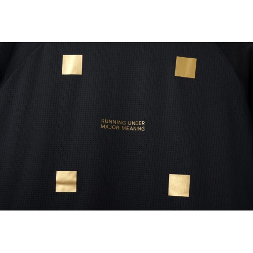 RUMM OBSIDIAN GOLD SHORT SLEEVE T-SHIRT FOR MEN
