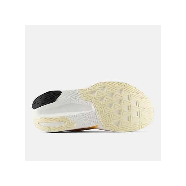 NEW BALANCE FUELCELL REBEL v5 NARANJA ZAPATILLAS RUNNING MUJER VISTA SUELA, ARISTARUN