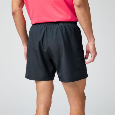 BROOKS DASH SHORT NEGRO PANTALONES CORTOS HOMBRE VISTA FRONTAL, ARISTARUN 2