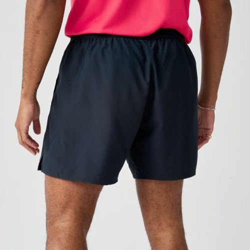 BROOKS DASH 2 IN 1 SHORT NEGRO PANTALONES CORTOS HOMBRE VISTA TRASERA, ARISTARUN