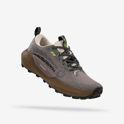 ATOM TERRA V3 DESERT SAND ZAPATILLAS TRAIL MUJER VISTA EXTERIOR,ARISTARUN 2