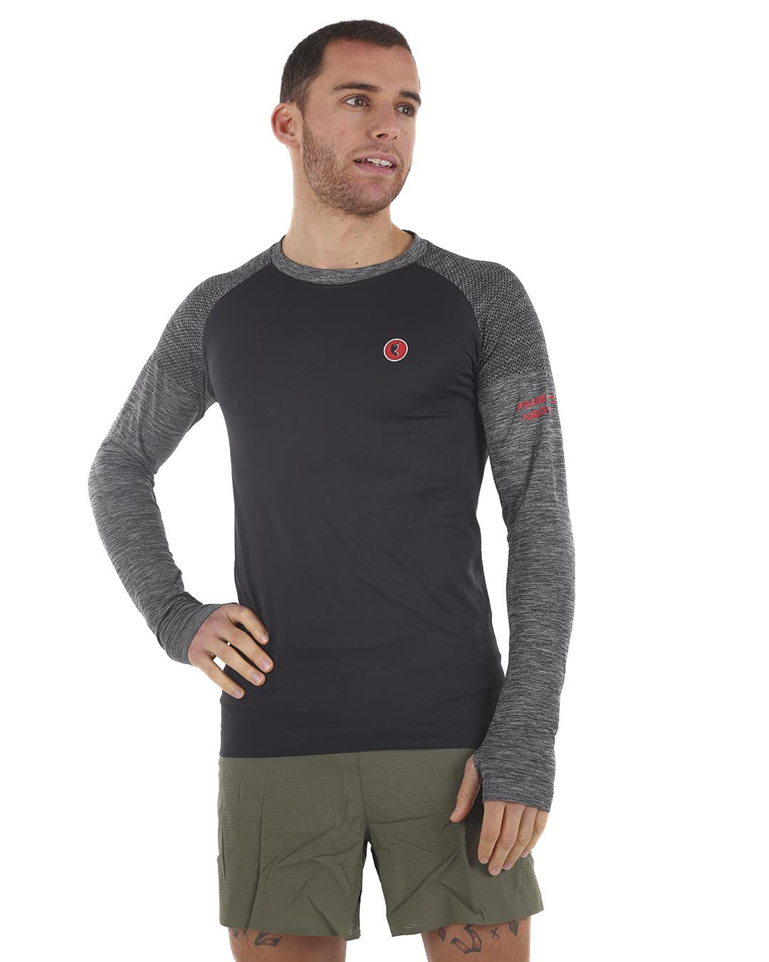 Camisetas Trail Homem PIMIENTO NEGRO